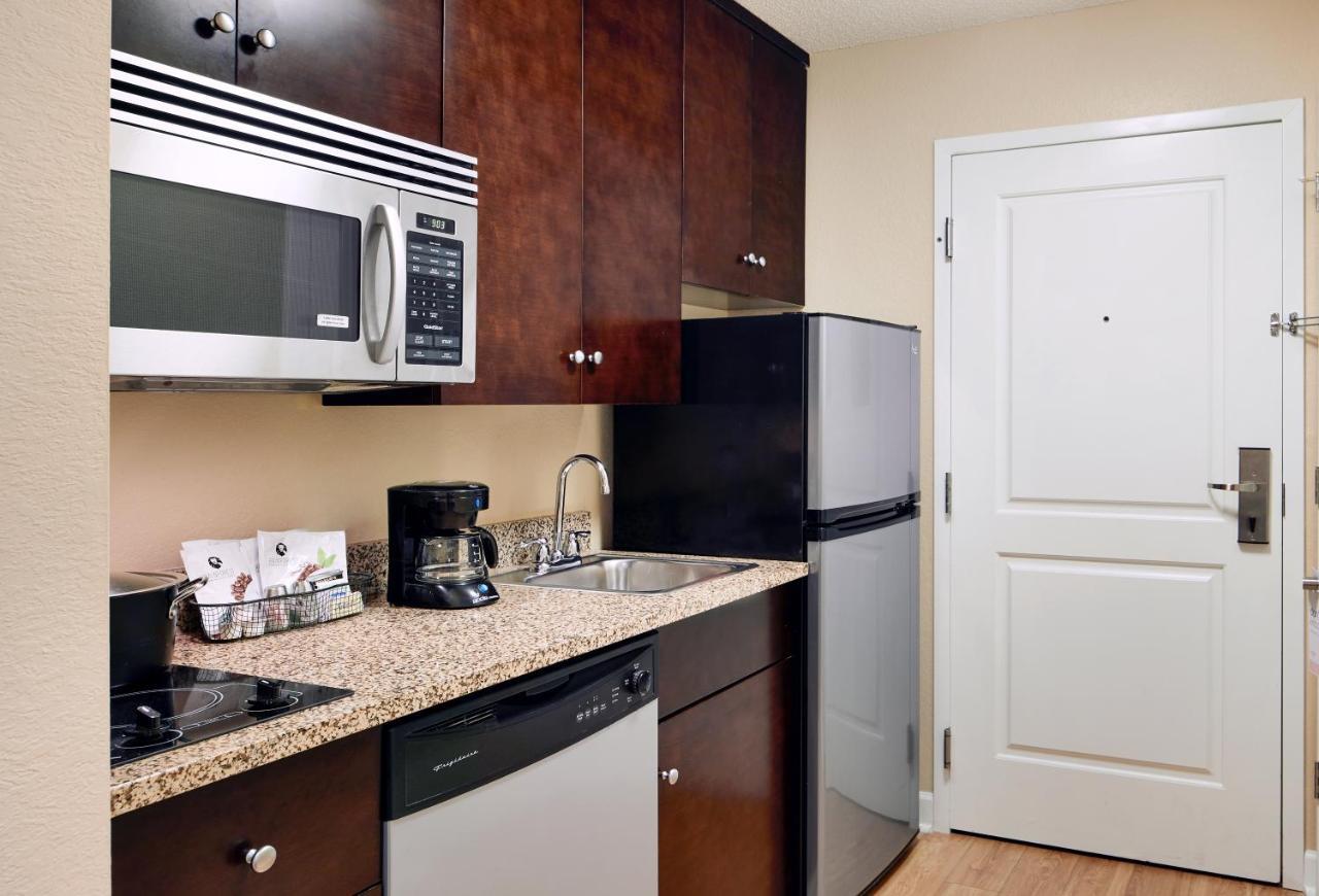 Towneplace Suites By Marriott Jacksonville Exteriör bild