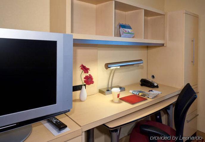 Towneplace Suites By Marriott Jacksonville Rum bild